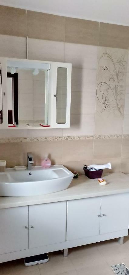 D&D Vila Villa Yaş Dış mekan fotoğraf